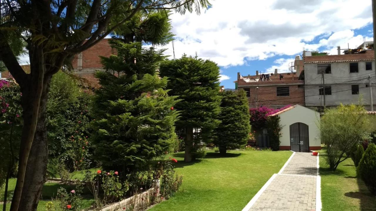 Hotel Colomba Huaraz  Luaran gambar